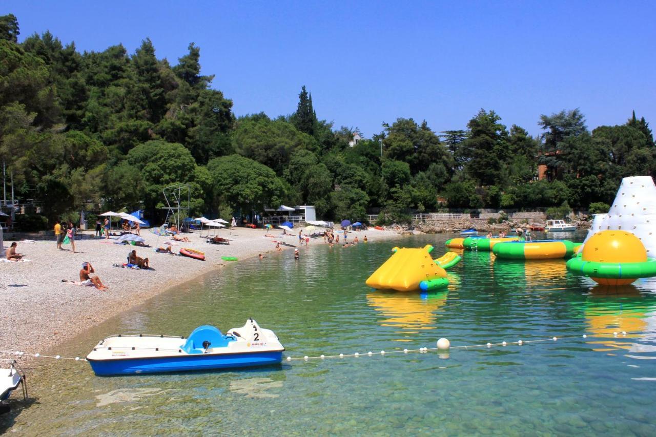 Apartments And Rooms By The Sea Medveja, Opatija - 2305 Laurana Esterno foto