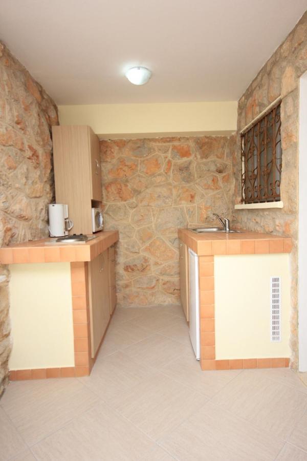 Apartments And Rooms By The Sea Medveja, Opatija - 2305 Laurana Esterno foto