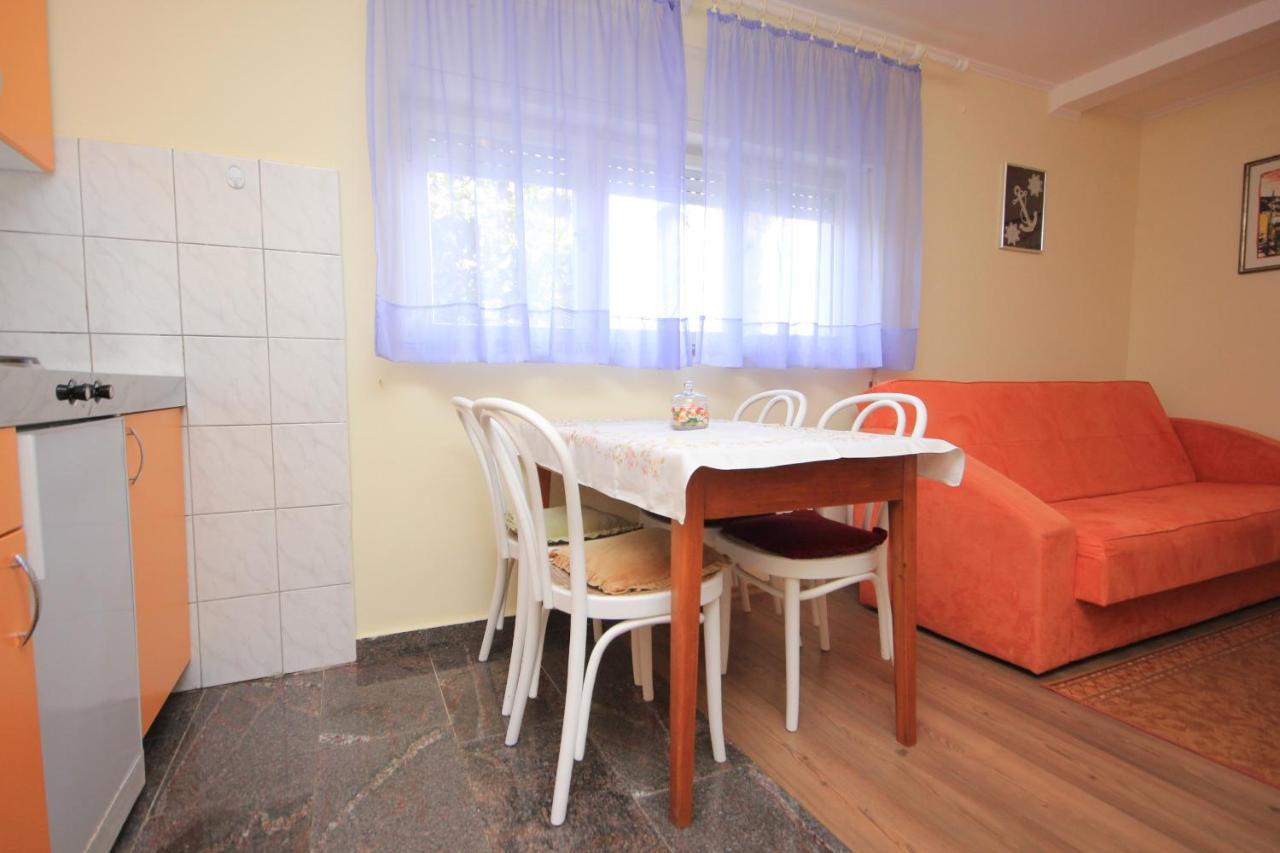 Apartments And Rooms By The Sea Medveja, Opatija - 2305 Laurana Esterno foto